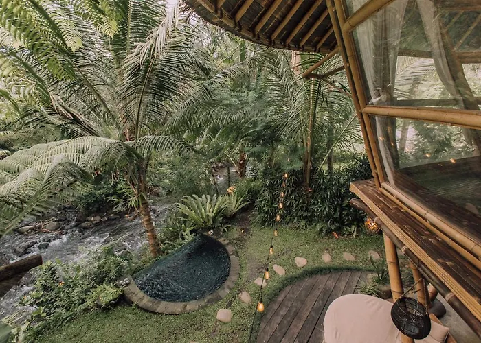 Hideout Eco Bamboo House Bali Villa *
