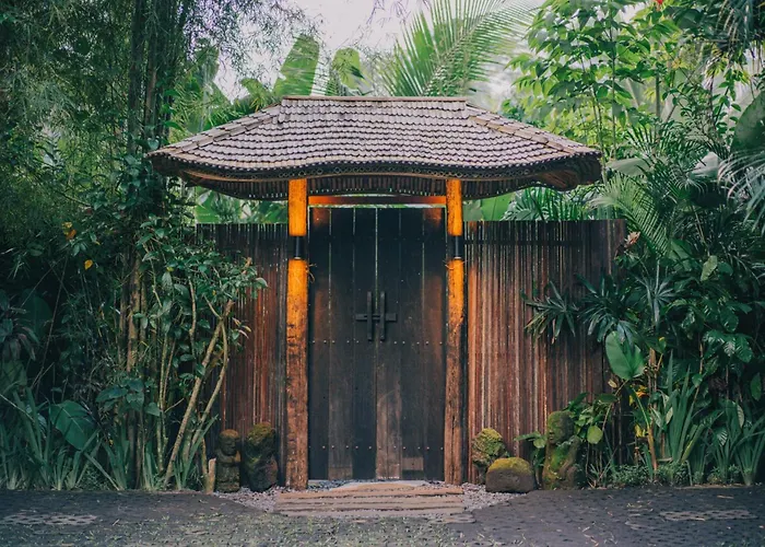 Hideout Eco Bamboo House Bali