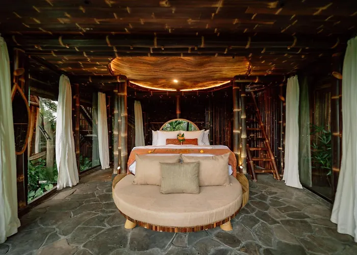 ヴィラ Hideout Eco Bamboo House Bali