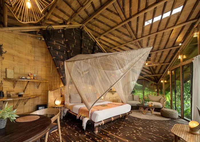 Hideout Eco Bamboo House Bali ヴィラ