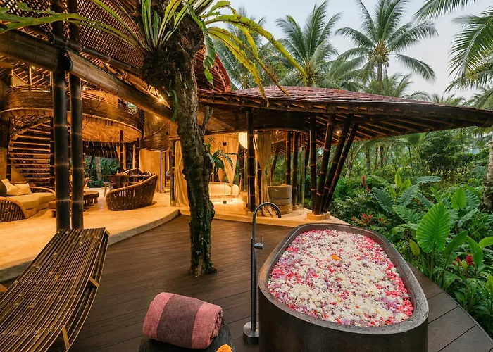 Hideout Eco Bamboo House Bali *