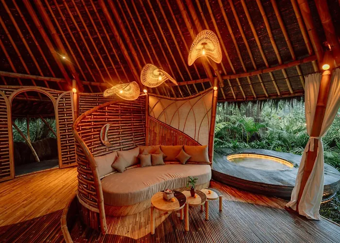 Hideout Eco Bamboo House Bali ヴィラ