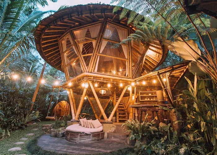 Hideout Eco Bamboo House Bali Villa *