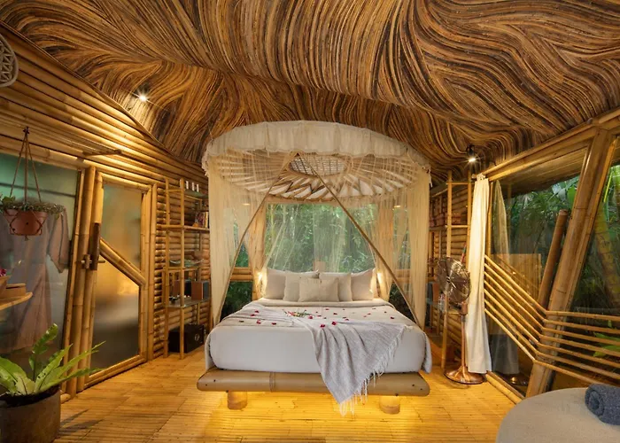 Hideout Eco Bamboo House Bali * Sidemen (Bali)
