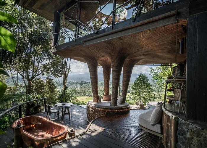 Hideout Eco Bamboo House Bali Villa *