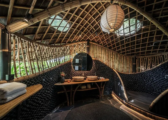 Hideout Eco Bamboo House Bali * Sidemen (Bali)